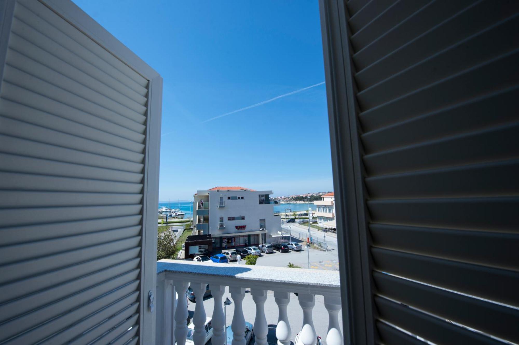 פודסטראנה Apartments Nena מראה חיצוני תמונה