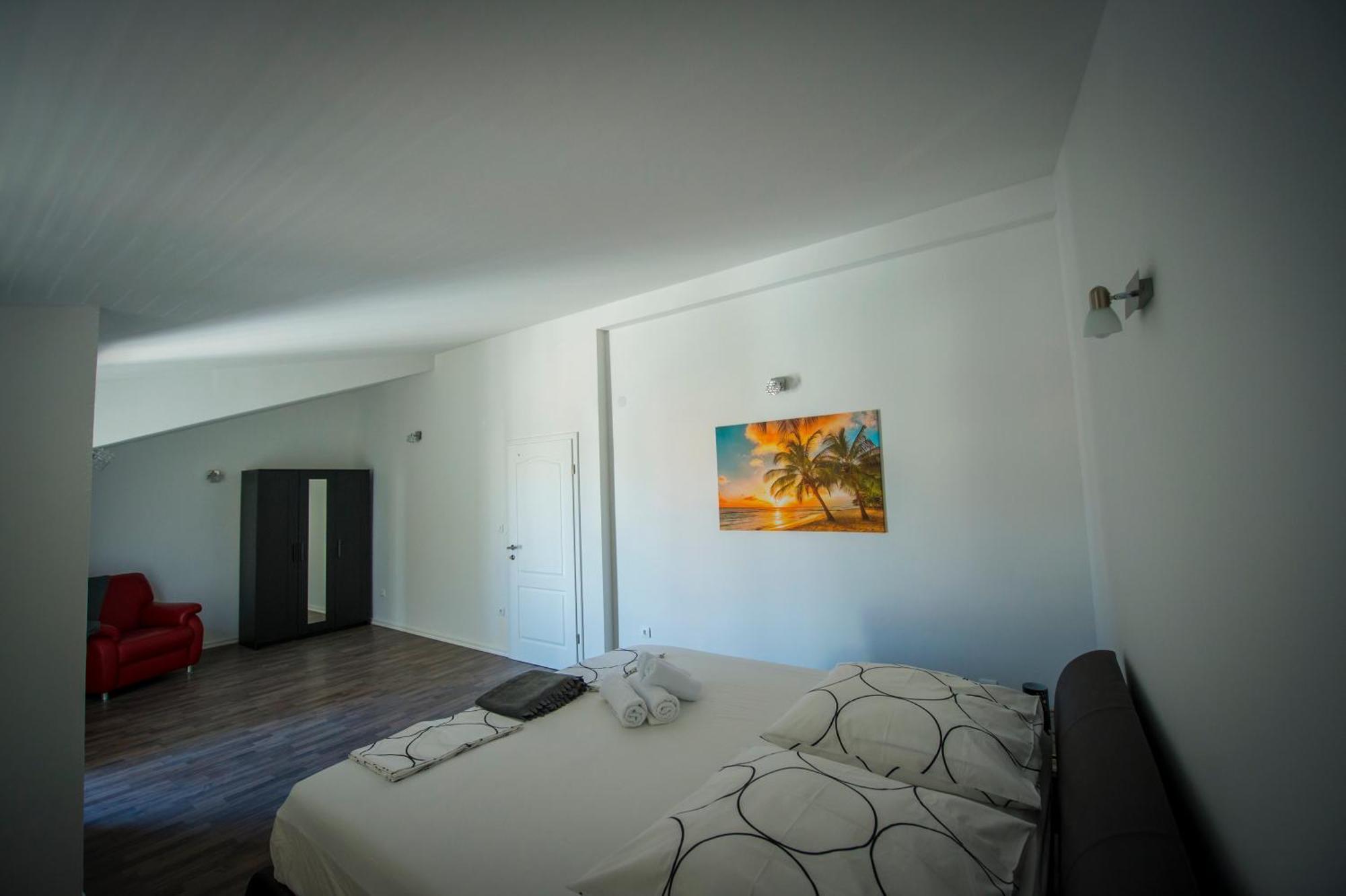 פודסטראנה Apartments Nena מראה חיצוני תמונה