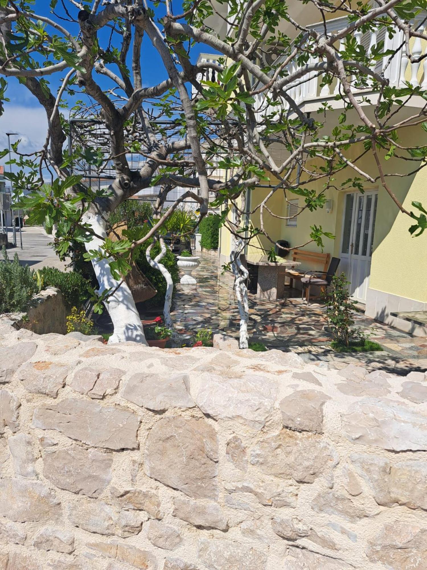פודסטראנה Apartments Nena מראה חיצוני תמונה